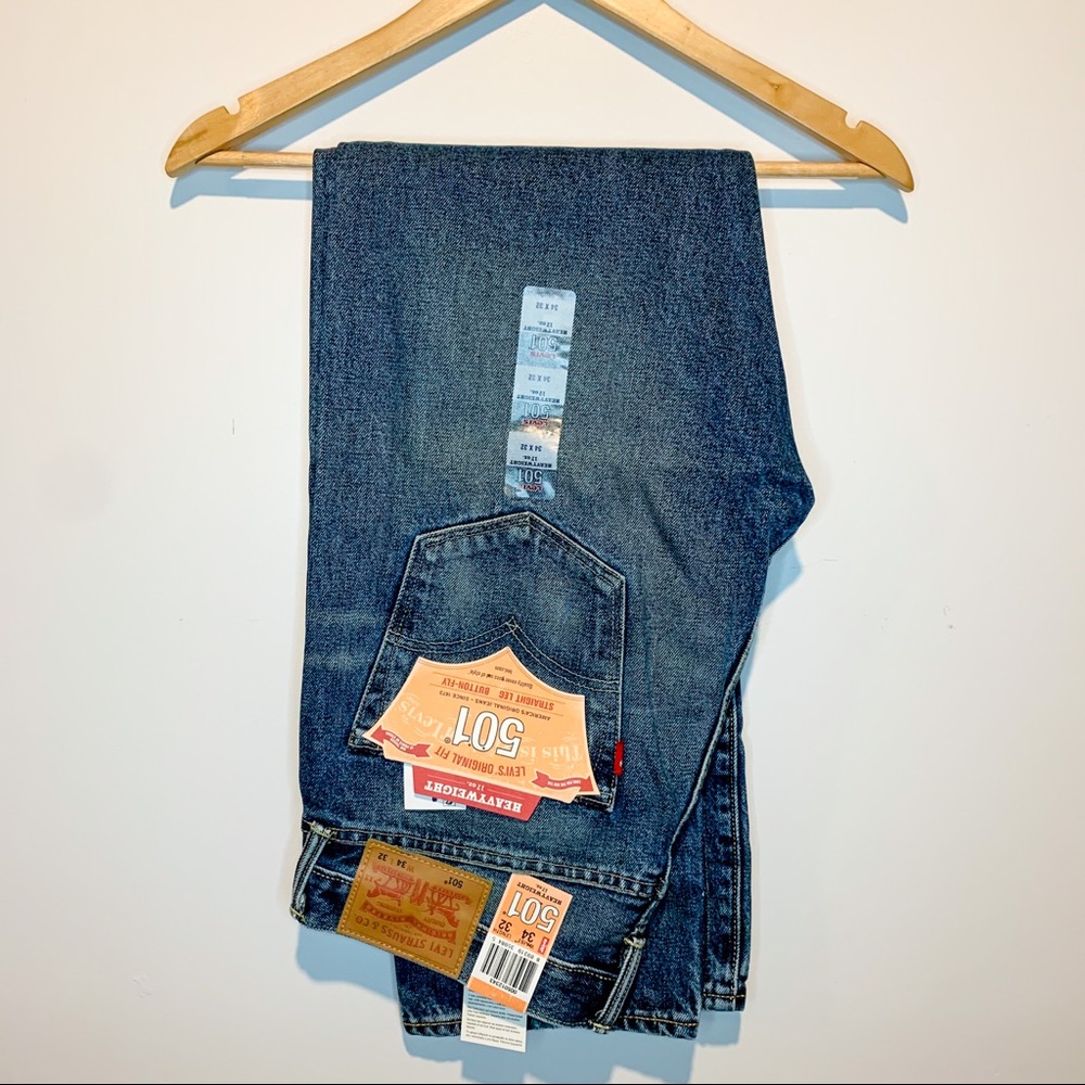 NWT Levi’s Straight leg jeans